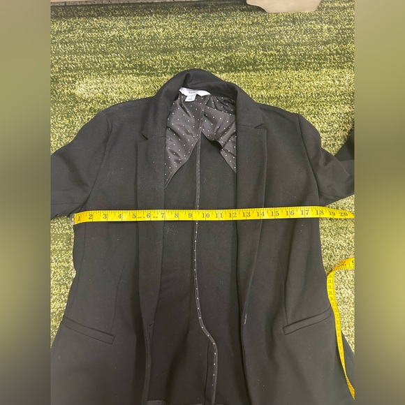 Old navy point knit blazer - Picture 2 of 8